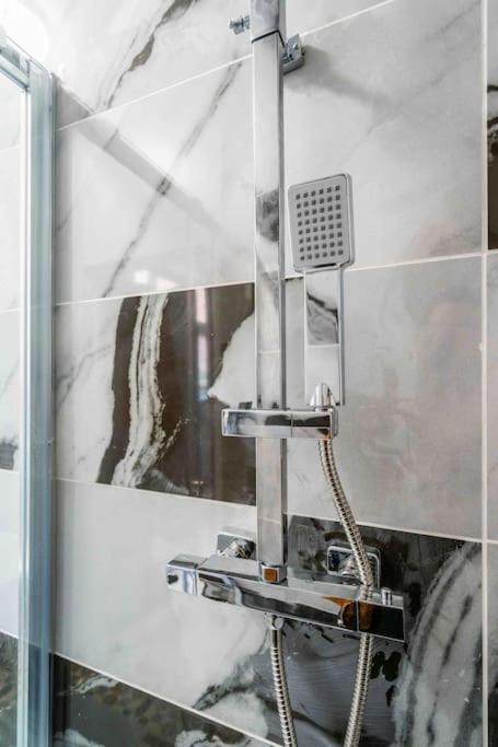 Beautiful Flat With Free Parking * Birmingham