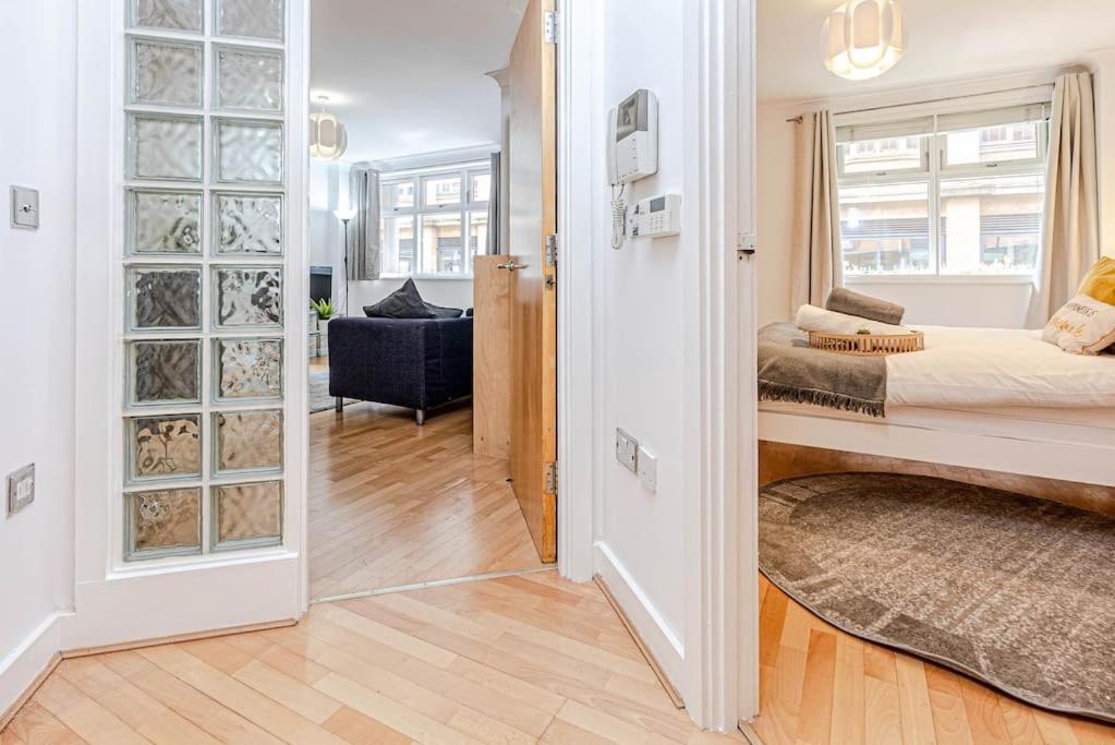 Luxury Modern 1 Bedroom In Centre Apartment Birmingham