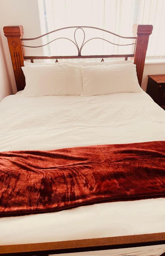 Beautiful 3 Bedroom House Birmingham