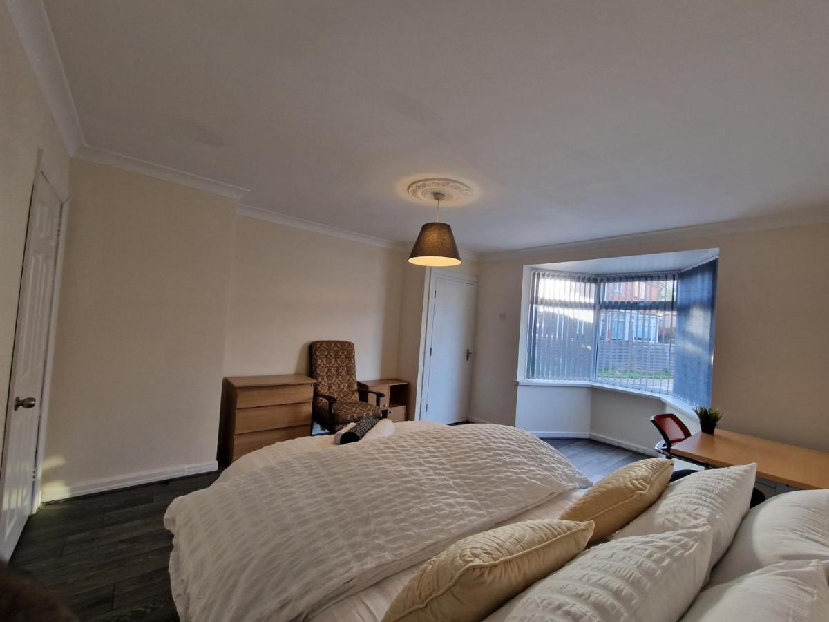 Living Serviced 6 Homestay