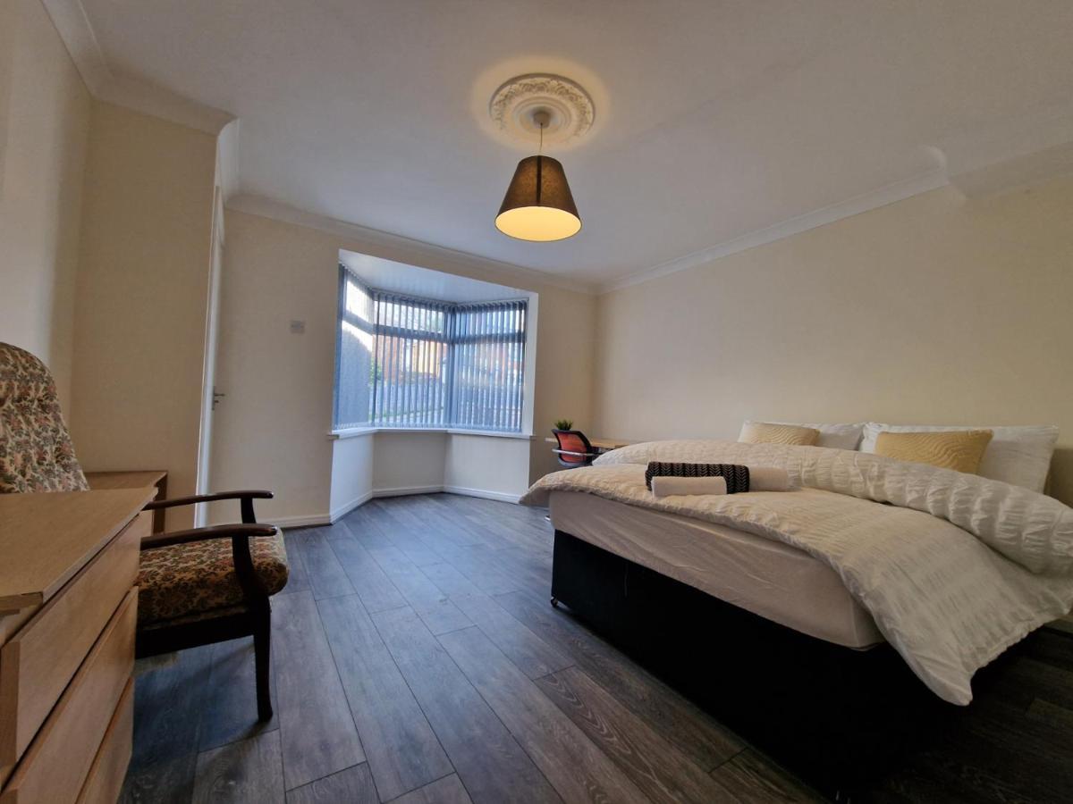Homestay Living Serviced 6 *