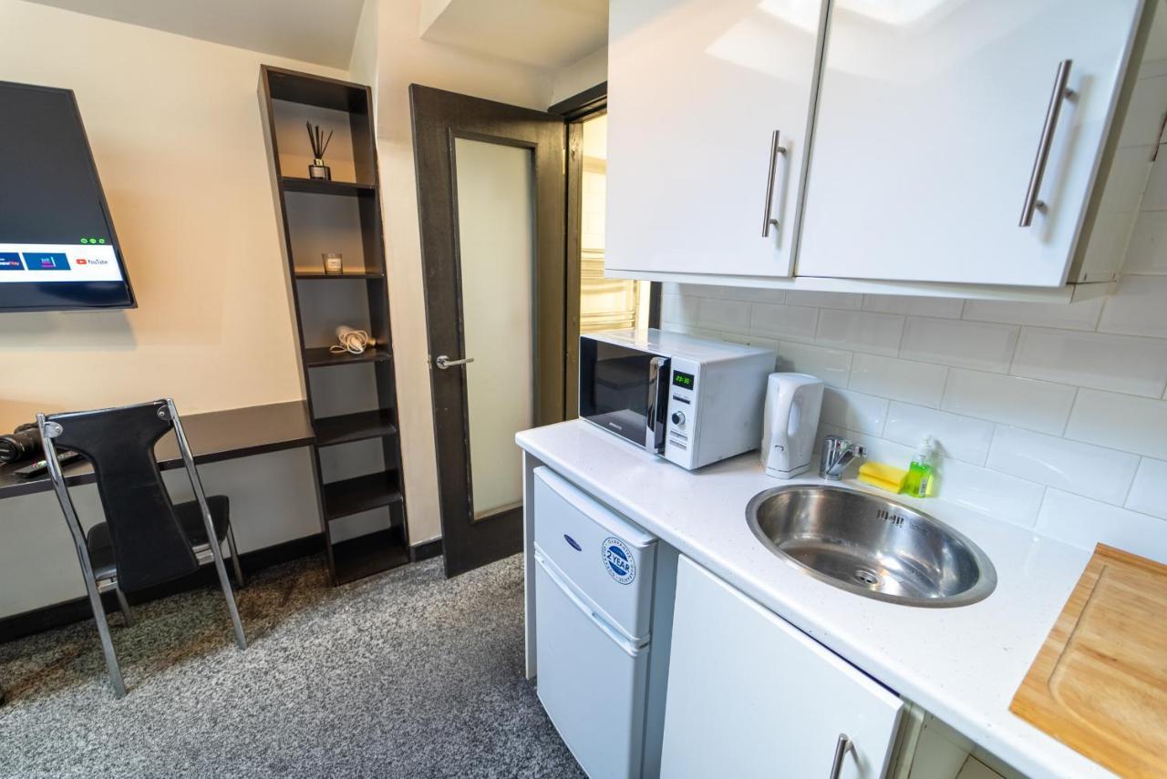 Staysa Equipped Near Qe And Uob In Close To The City! Apartment *