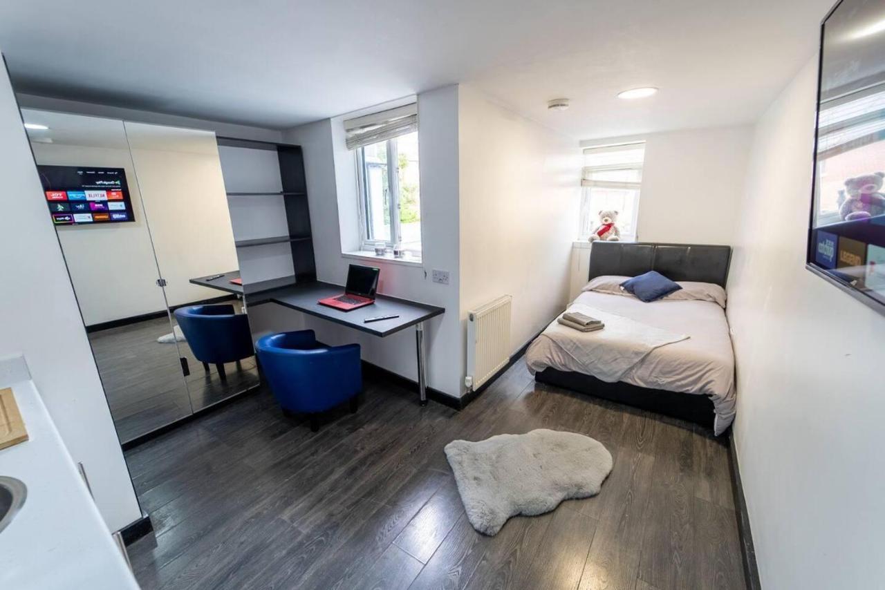 Stylish For Short Term Near The City! *