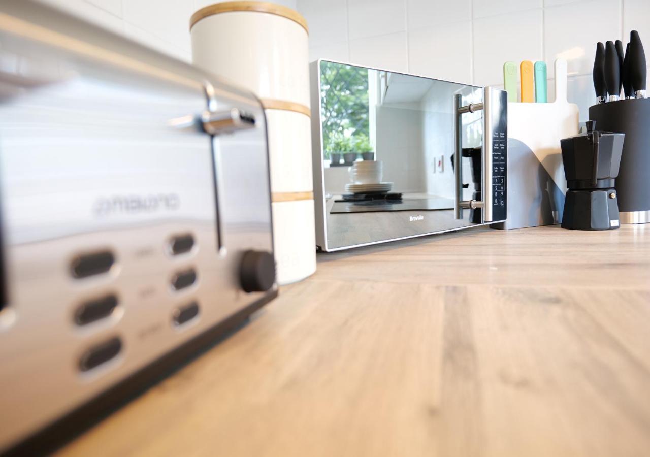 Modern Spark With Parking, Garden, Wi-fi Holiday home *