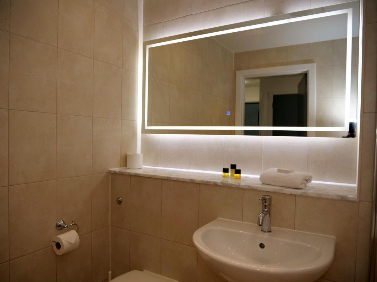 Premium Arcadianplus Two Bedroom Apart - En - Balcony - Brand New * Birmingham