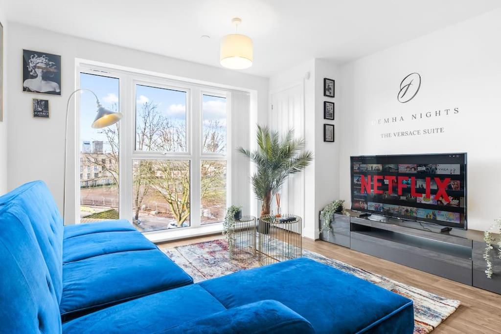 The Versace With 4 Beds And Secure Free Parking Birmingham
