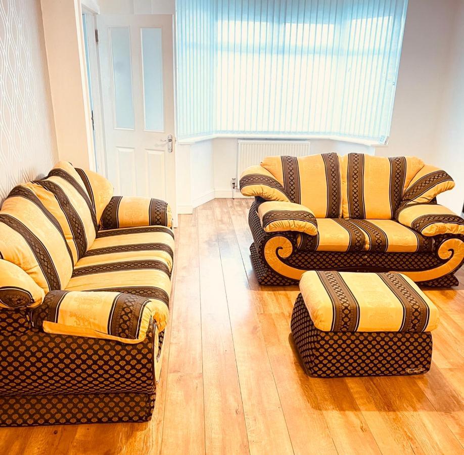 Beautiful 3 Bedroom House * Birmingham