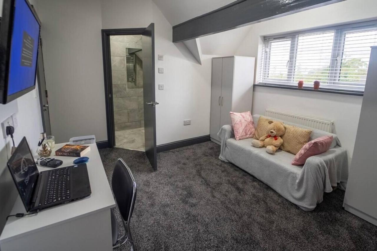 Stunning 1-bed In Apartment Birmingham
