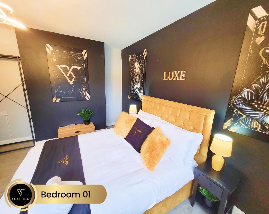 Nr Centre, 5 Bed, Luxe Holiday home Birmingham