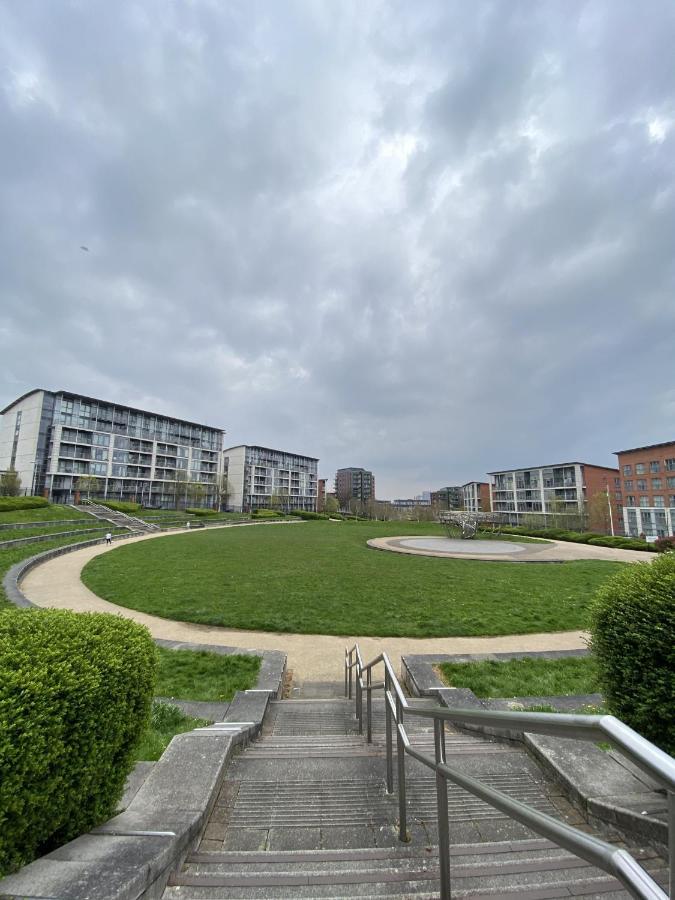 Apartment Parking - Couples - Centre - Sleeps 4 - Birmingham