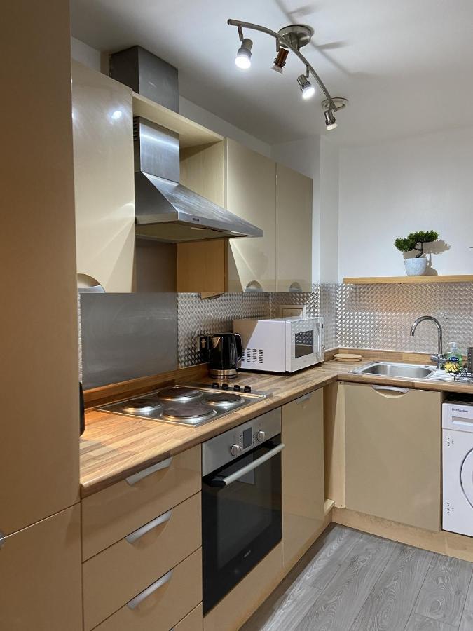 Parking - Couples - Centre - Sleeps 4 - Apartment