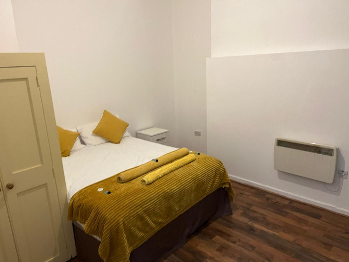 ☆ Buzzer Serviced ☆ 1 Bed Flat Centre - China Town ☆ Very Close To Bull Ring, Grand + Mailbox ☆ * Birmingham