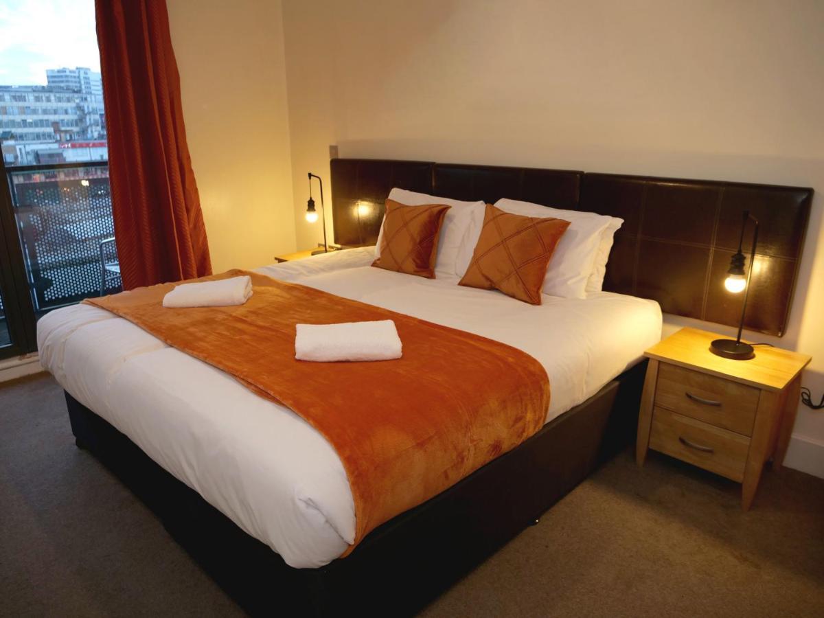 Arcadian Centre - Sienna One Bed - Sofa Bed - Balcony