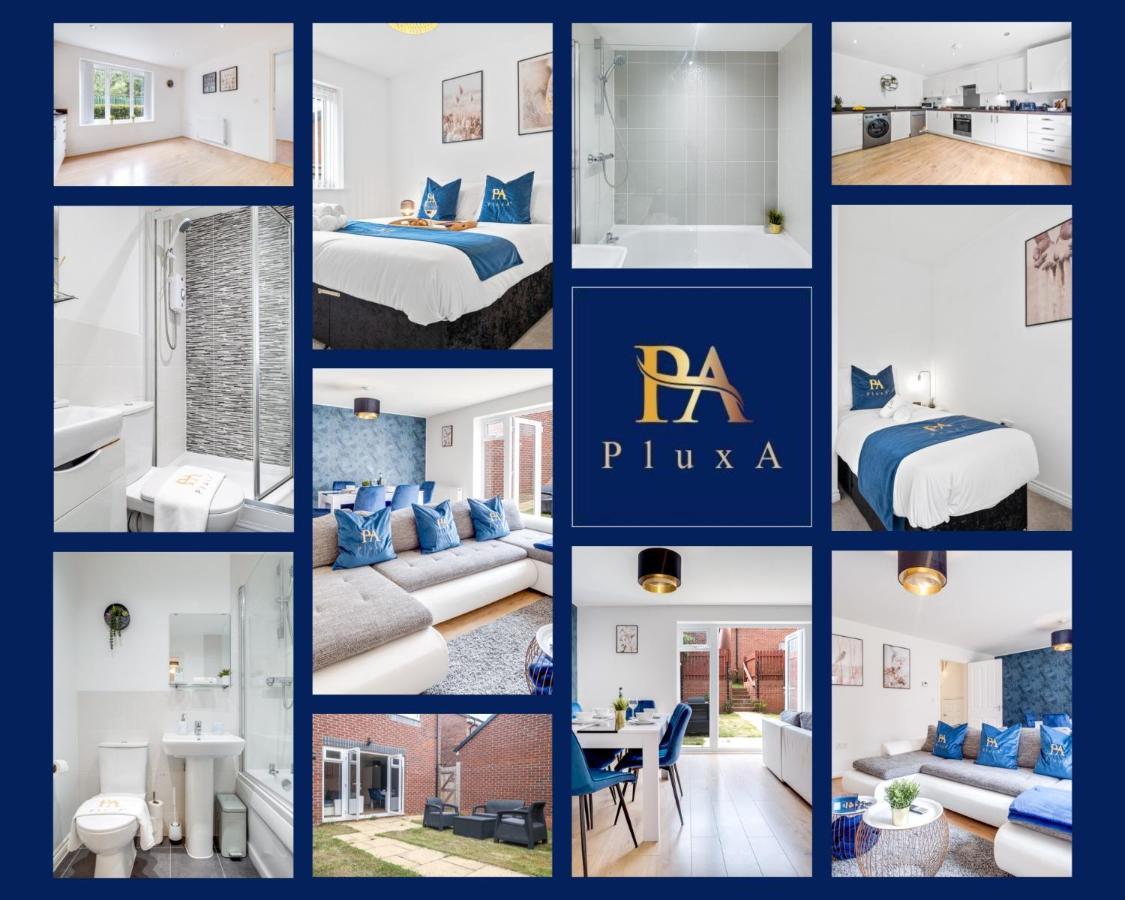 Pluxa Royal Azul 4 Bedroom House With Car Park Holiday home Birmingham