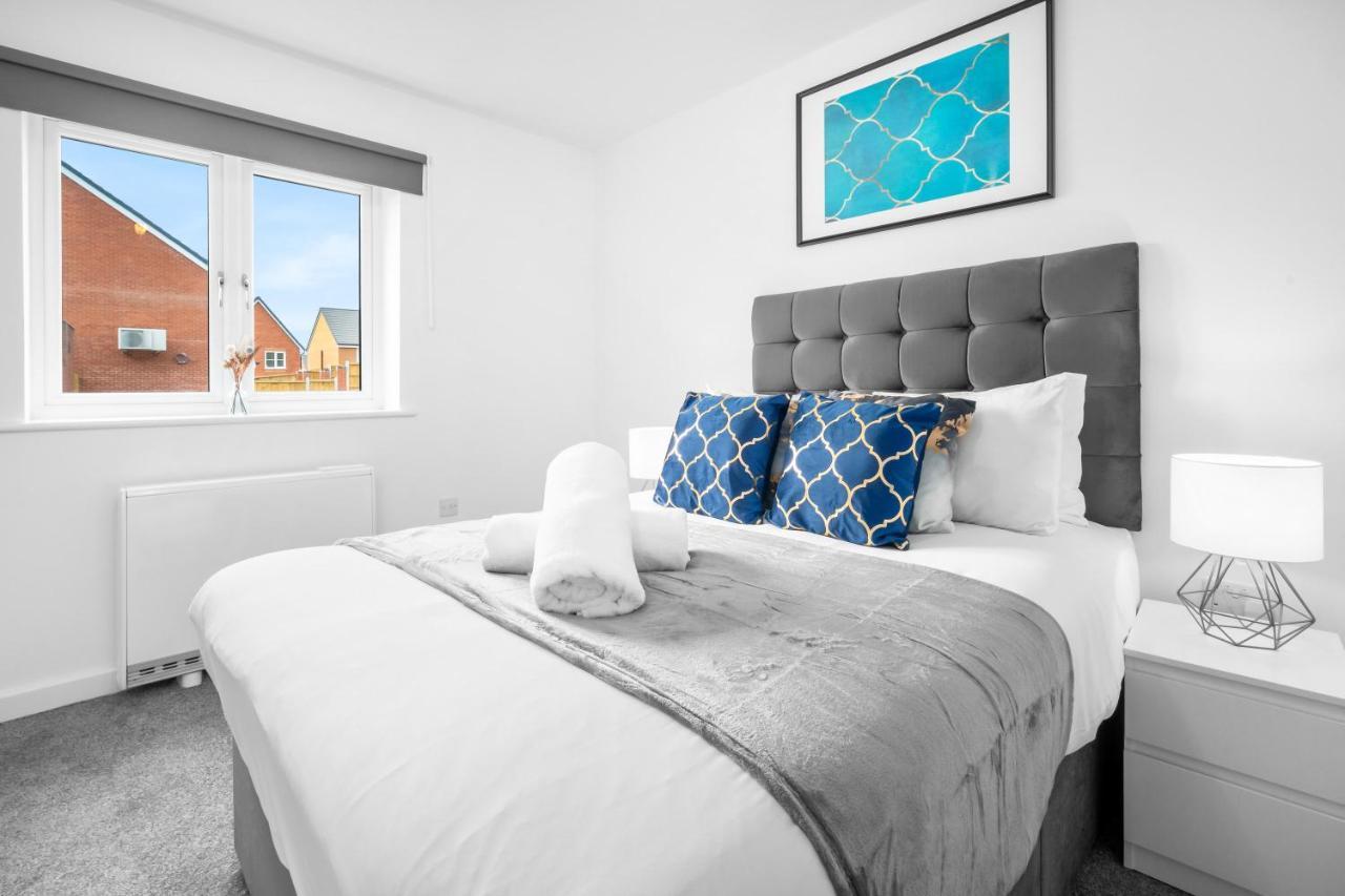 Apartment Luxury Two Bedroom - Parking - Smart Tv - Wifi Birmingham