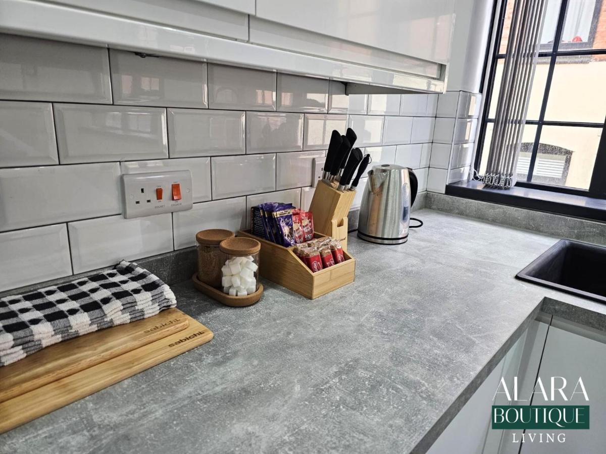 Apartment Boutique Luxury Townhouse 3 Floors Designer