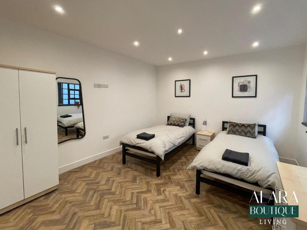 Boutique Luxury Townhouse 3 Floors Designer
