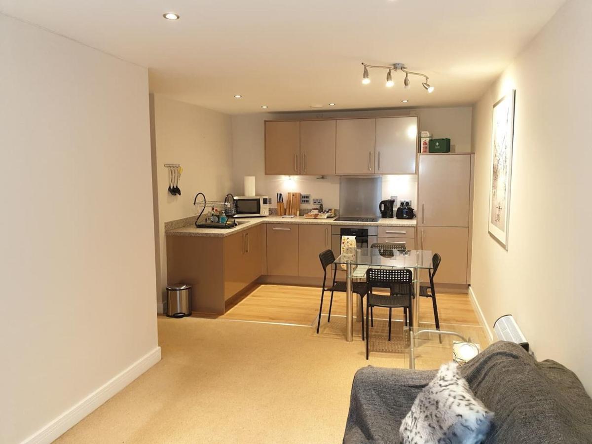 Emerald 2-bedroom Centre Apartment
