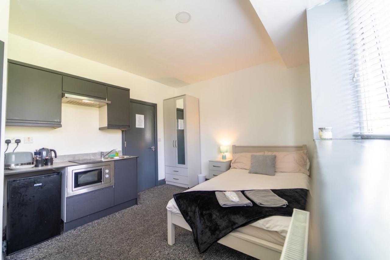 Spacious 1-bed In Apartment Birmingham