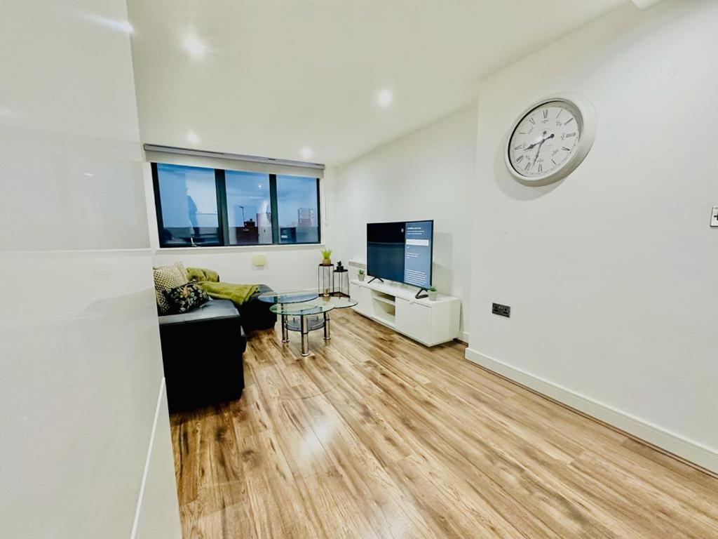 Apartment Centre Retreat - Premium - Centre - Wifi Included