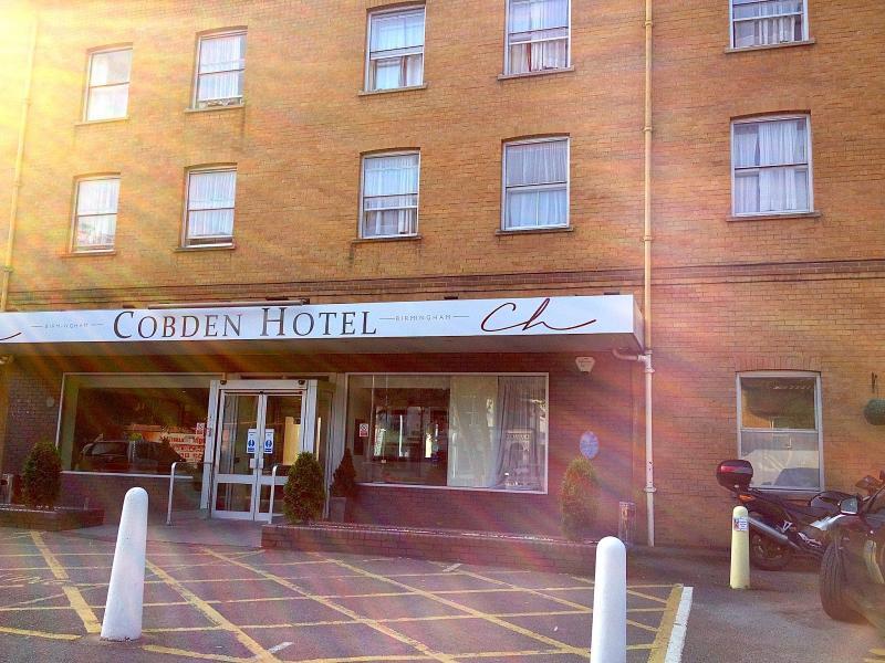 Cobden 3*