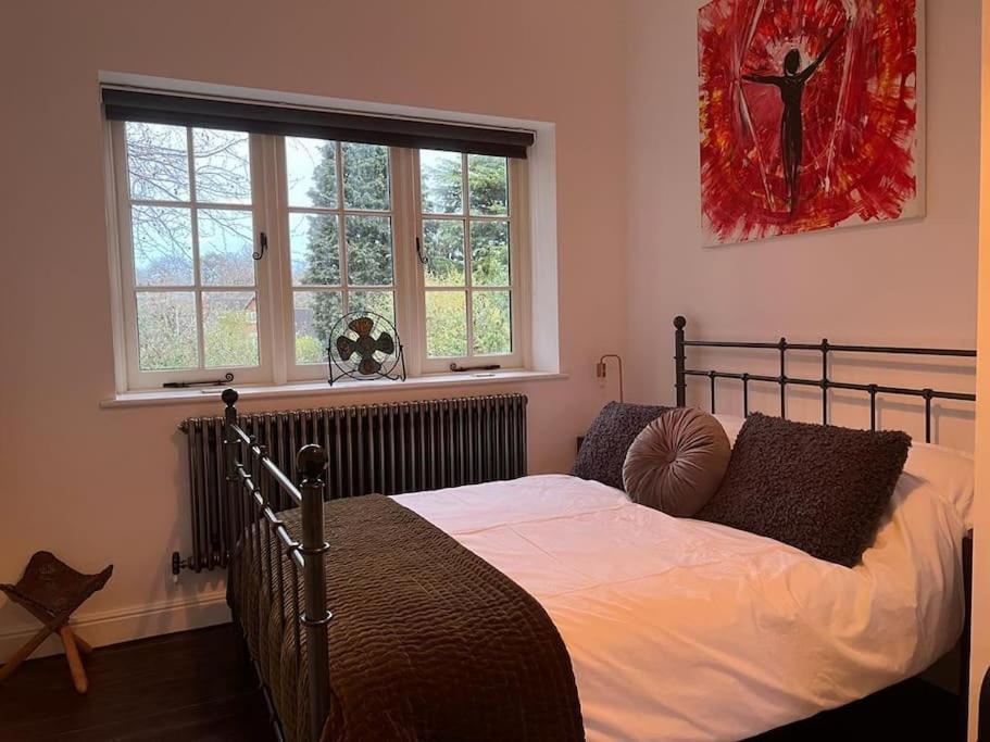 The Snug@bournville Apartment
