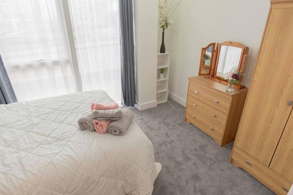 Beautiful 2 Bed In Birmingham: A Hidden Gem! Apartment