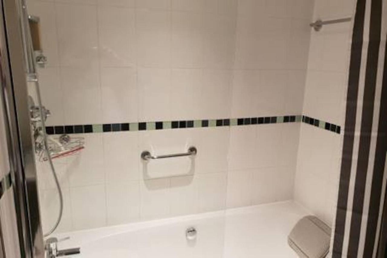 Emerald 2-bedroom Centre Apartment Birmingham