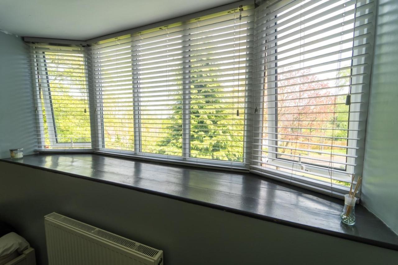 Apartment Spacious 1-bed In *