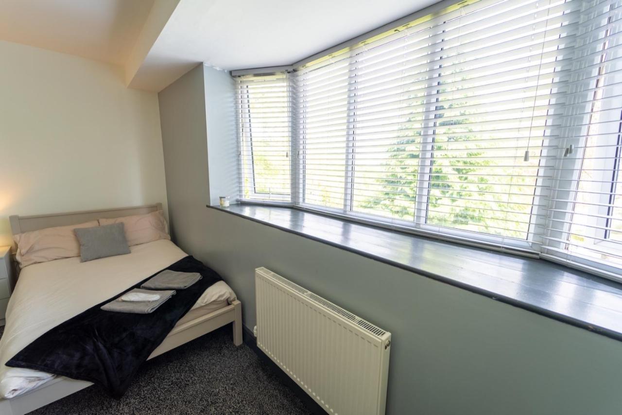 Spacious 1-bed In
