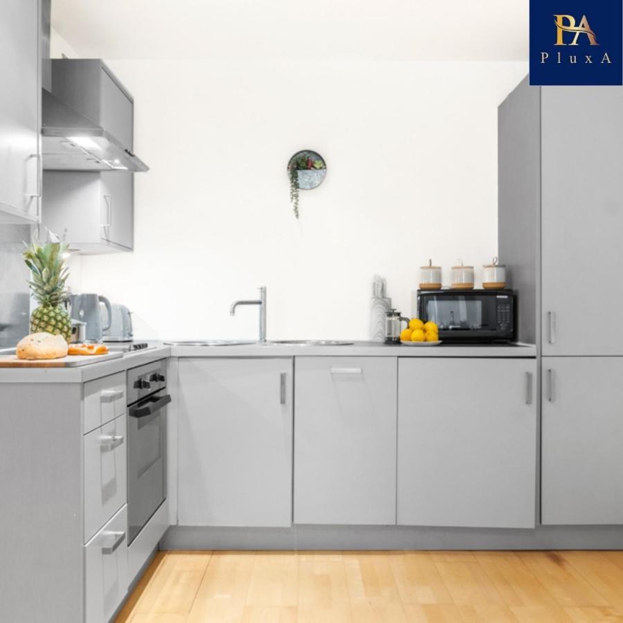 Apartment Pluxa Tealcity*** Beautiful 1 Bed Birmingham