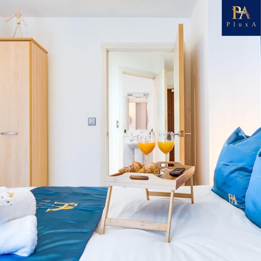 Pluxa Tealcity*** Beautiful 1 Bed Apartment *