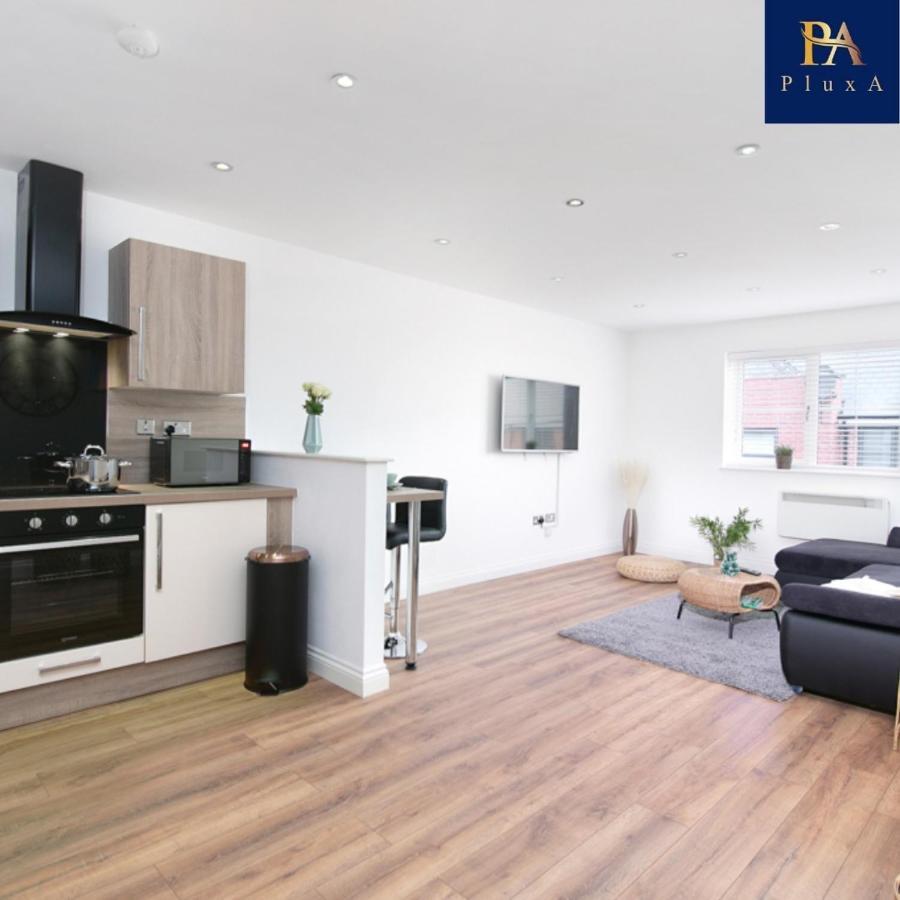 Pluxa Mint Bliss - Stylish With Workspace Birmingham