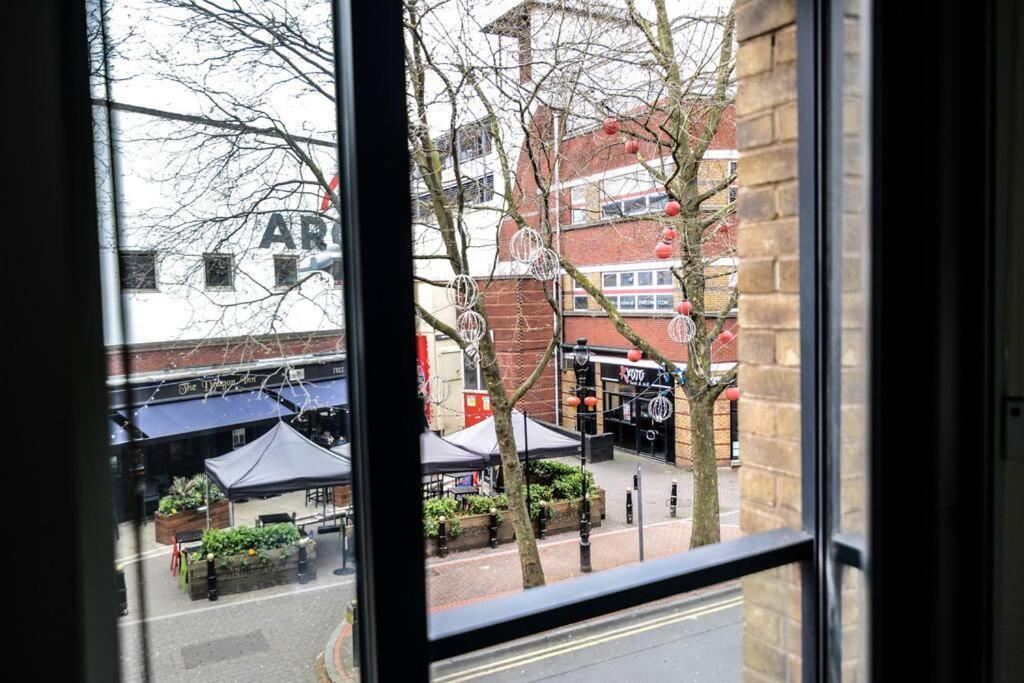 Stylish One Bedroom In Centre Apartment Birmingham