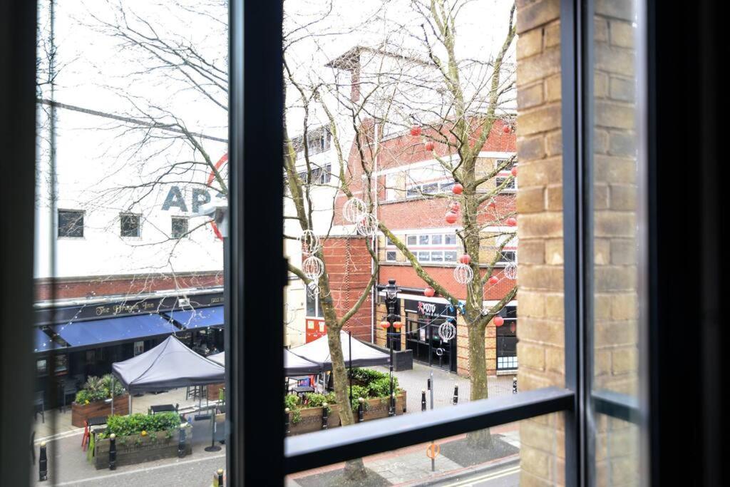 Stylish One Bedroom In Centre Birmingham
