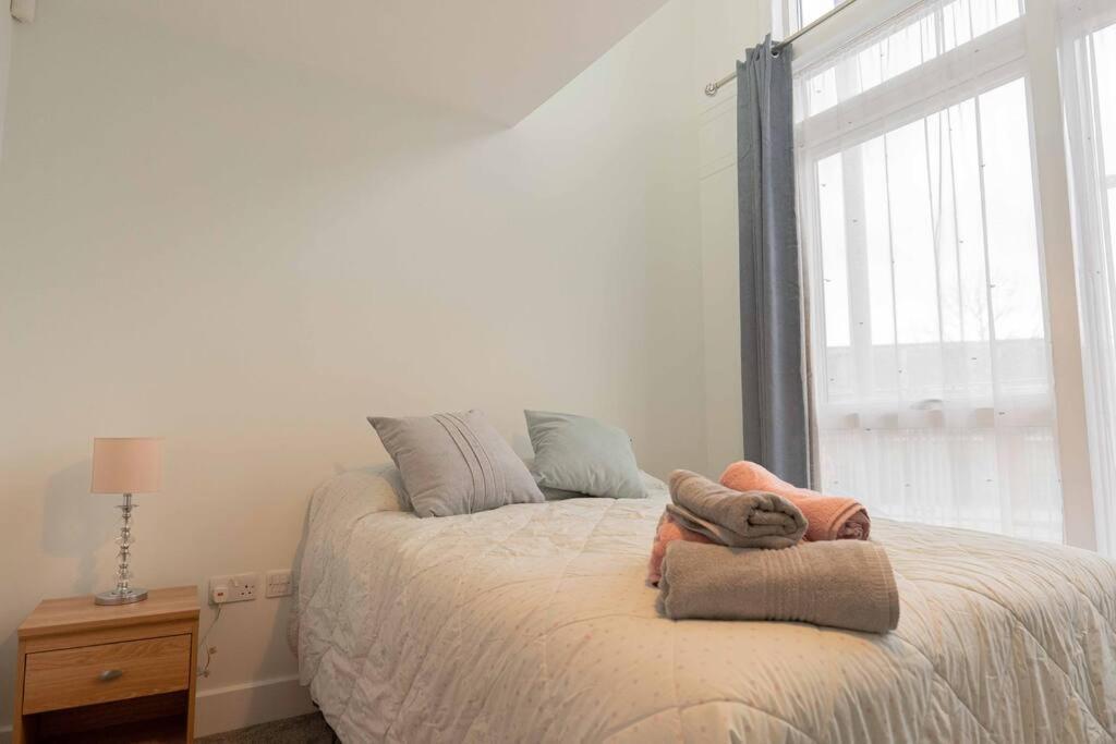 Beautiful 2 Bed In Birmingham: A Hidden Gem!