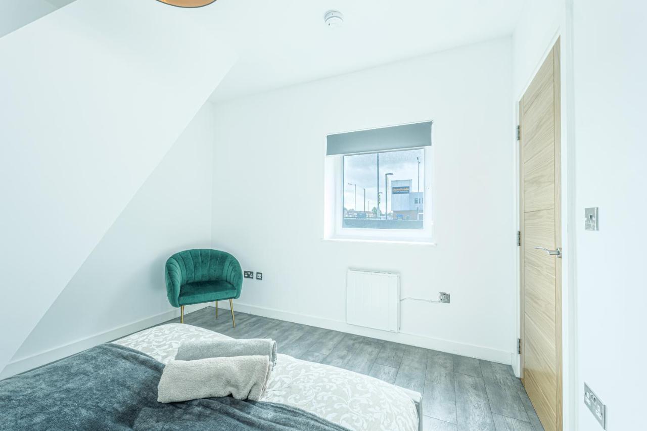 Apartment Centrally Located Stylish *