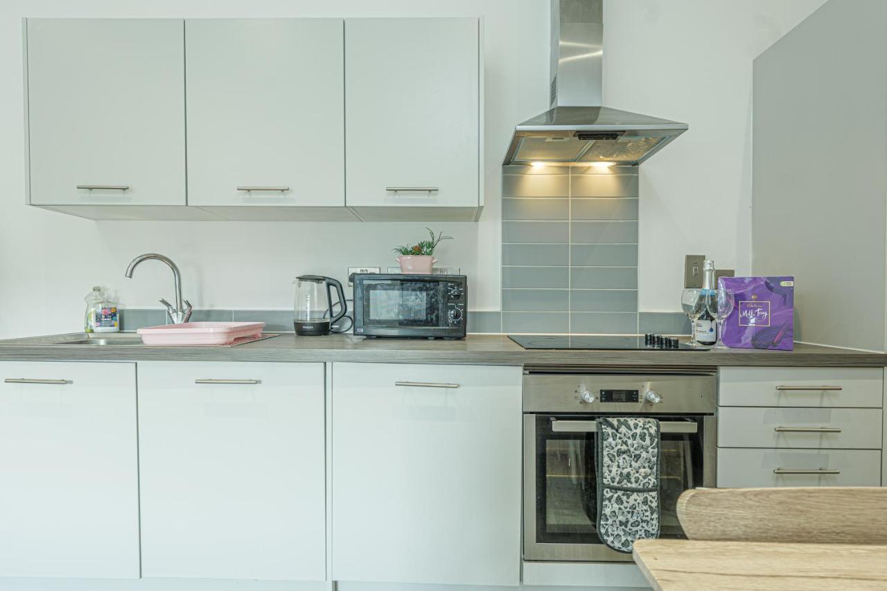 Centrally Located Stylish Apartment Birmingham