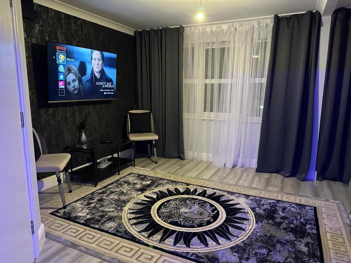 Apartment Exotic Jacuzzi With Balcony & Parking