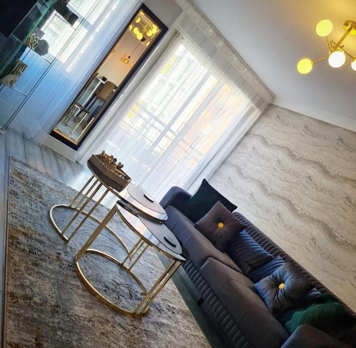 Apartment Exotic Jacuzzi With Balcony & Parking