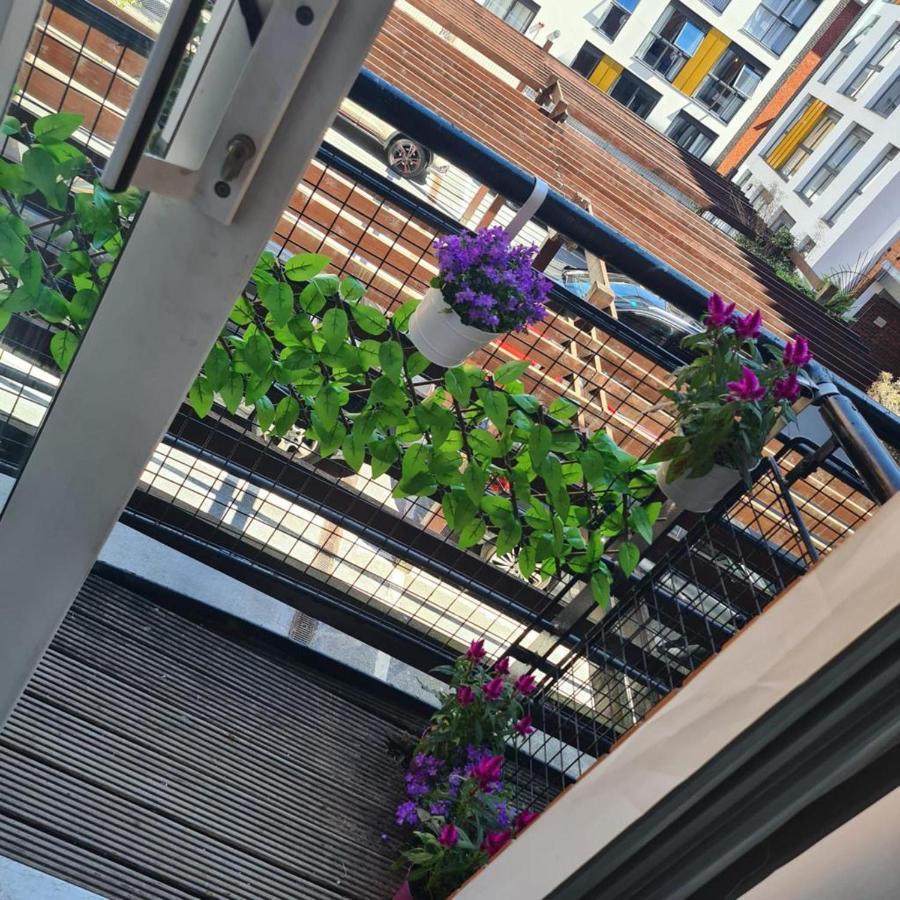 Exotic Jacuzzi With Balcony & Parking *