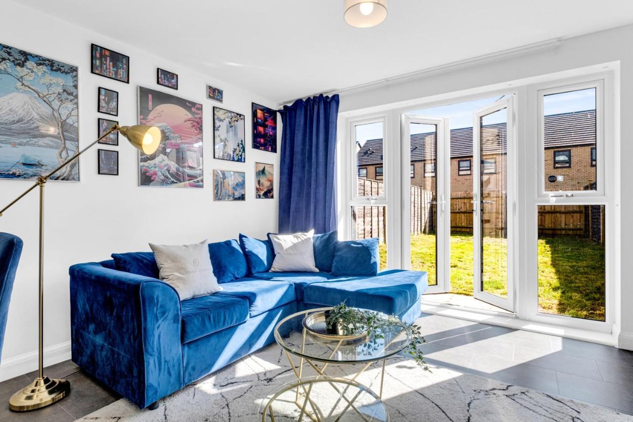 Villa Centre 3 Bedroom House - Family & Business - Demha Nights *
