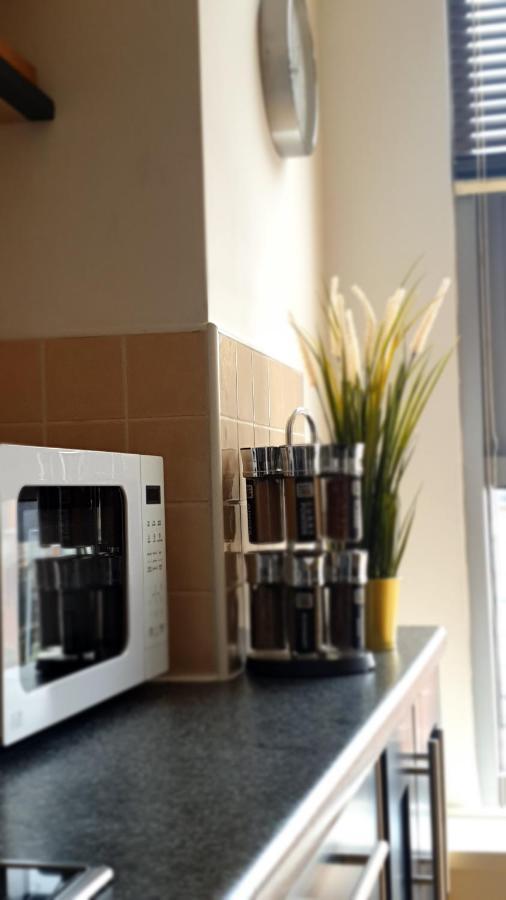 Platinum Birmingham- Free Secure Parking- Fast Fibre Wi-fi Apartment *