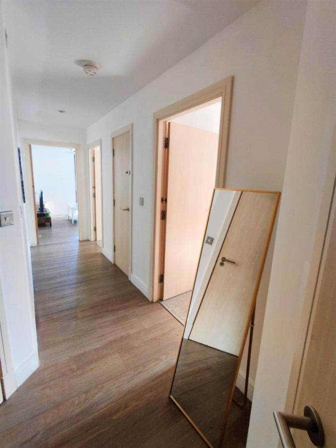 Apartment Prime Location Stunning Floor-to-ceiling Windows Birmingham