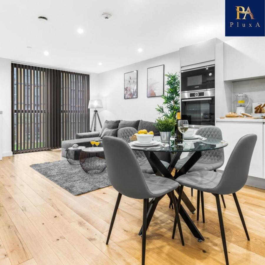 Apartment Pluxa Satin Stylish***** 1 Bedroom Birmingham