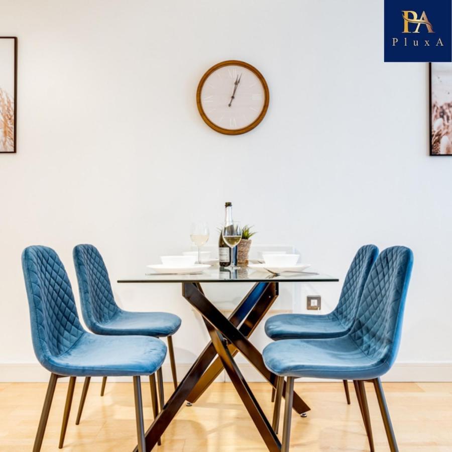 Pluxa Tealcity*** Beautiful 1 Bed *