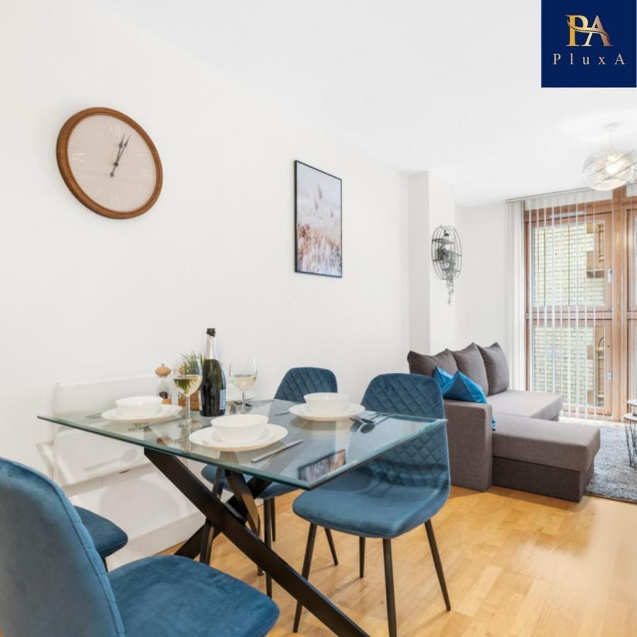 Pluxa Tealcity*** Beautiful 1 Bed *