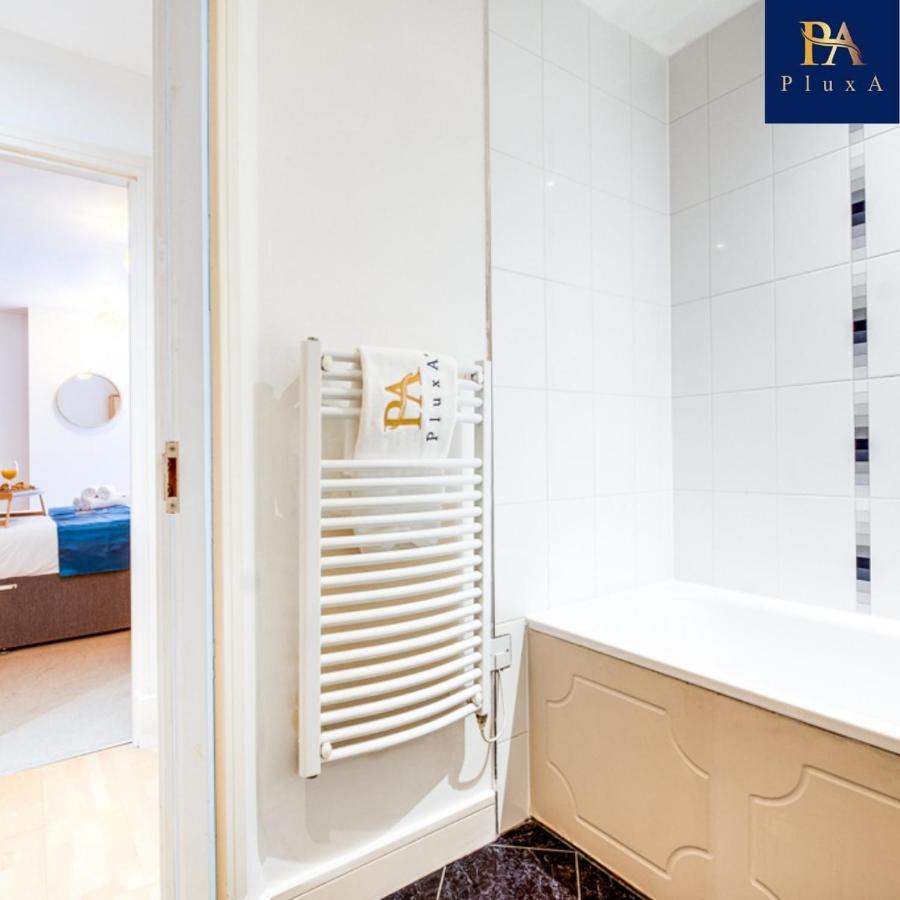 Apartment Pluxa Tealcity*** Beautiful 1 Bed *