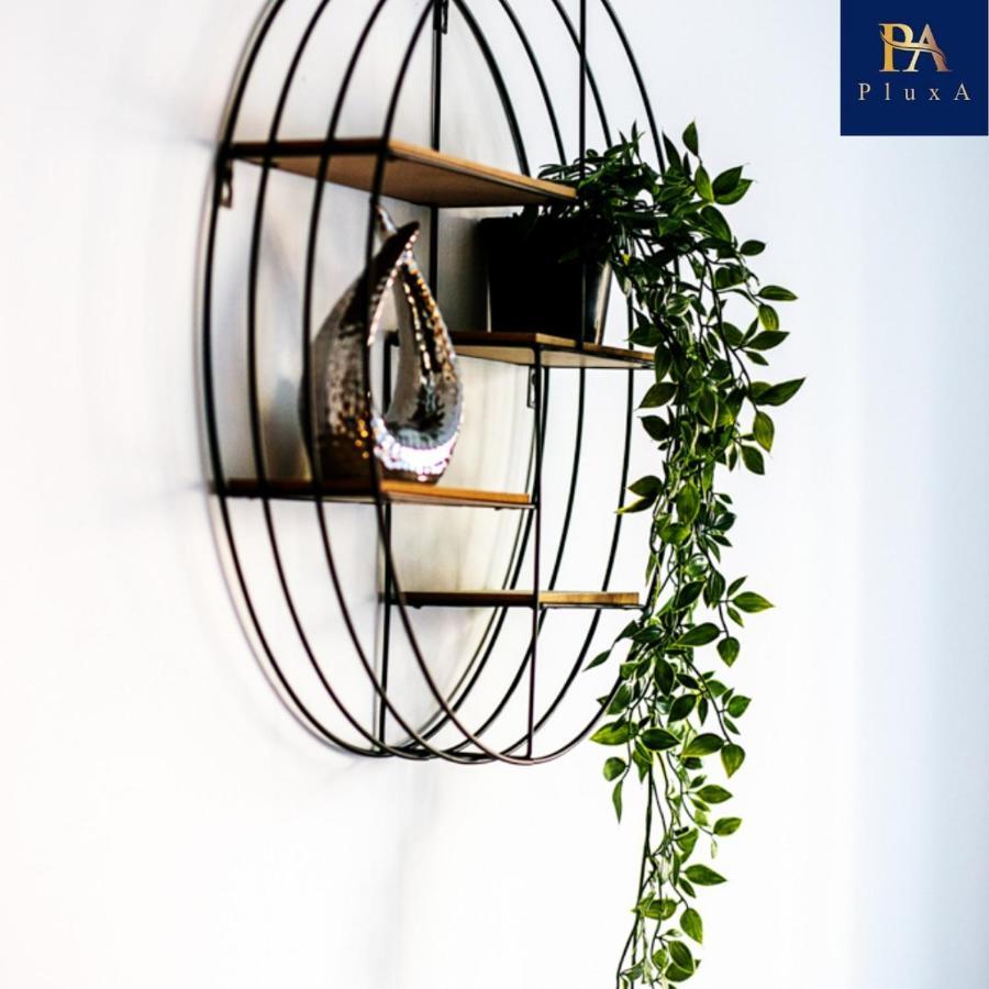 Peaceful Serviced - Pluxa The Zen *