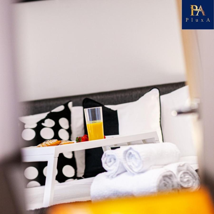 Apartment Pluxa Moonlight - Hub Serviced Apt, Free Parking ,prime Location